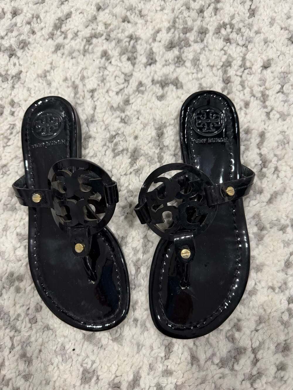 Tory Burch Miller Patent Leather Thong Sandals in Black